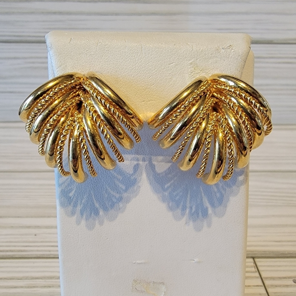 Vintage Oversized Gold Tone Sculptural Ribbed Fan Statement Pierced Earrings